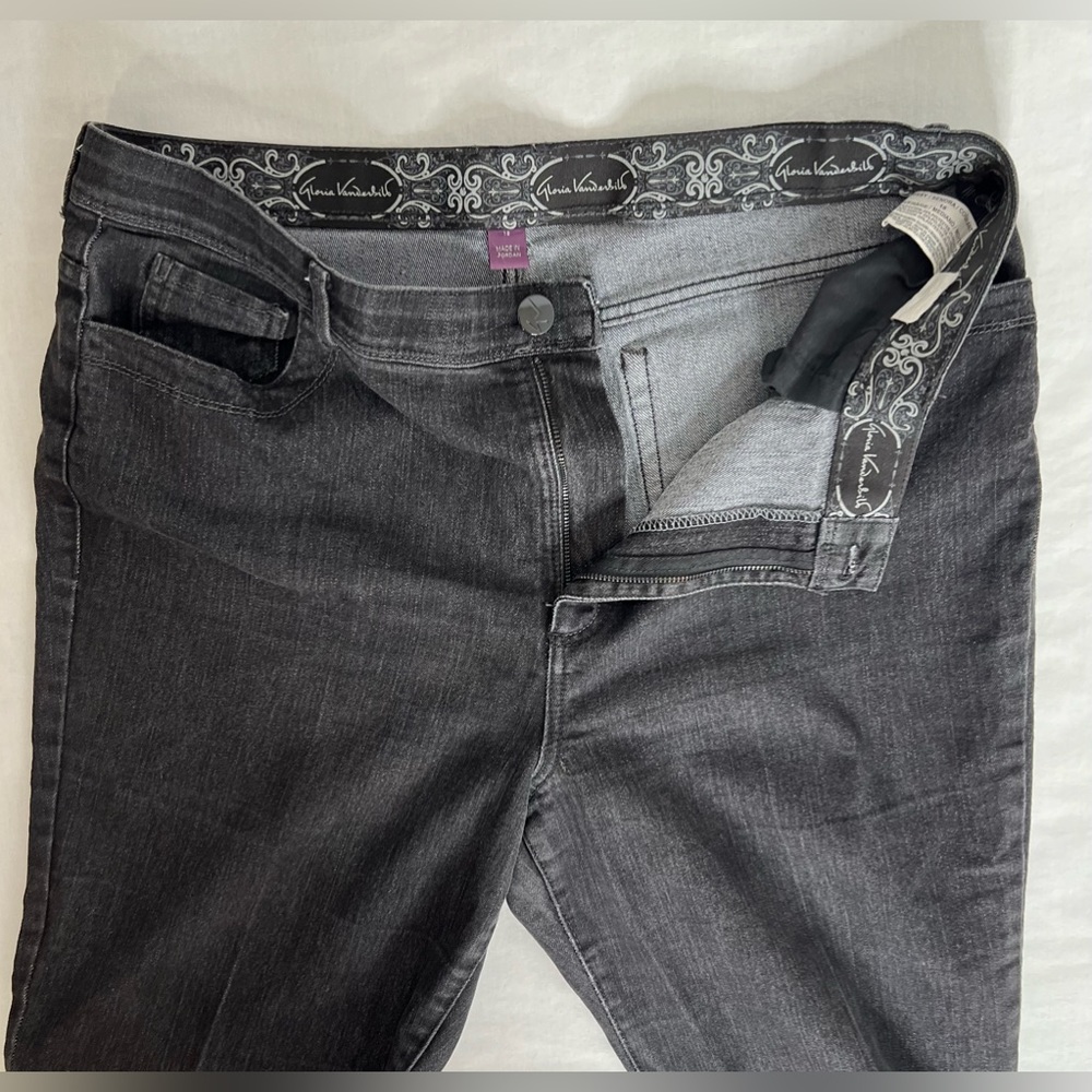 Gloria Vanderbilt Straight Leg Jeans Women's 18 Average Black 5-Pocket High Rise - Picture 4 of 10